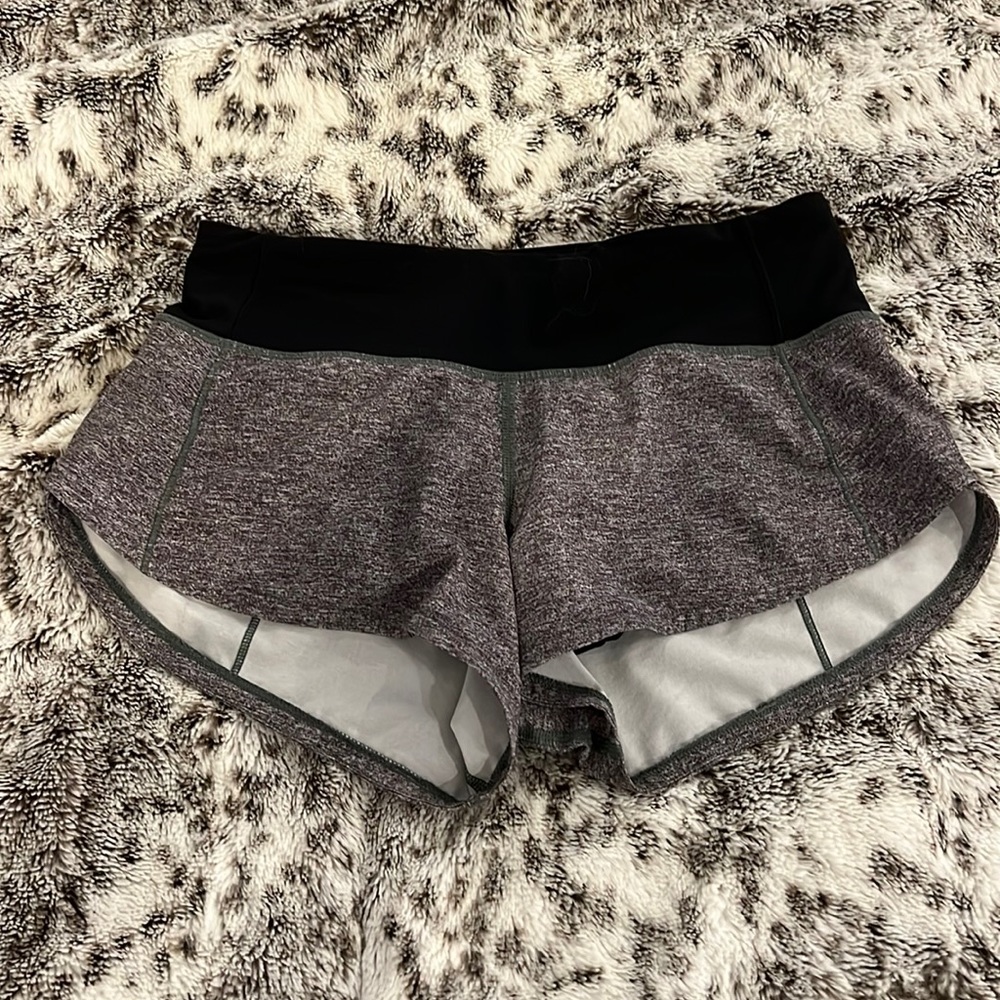 Lululemon size 0 speed ups 2.5